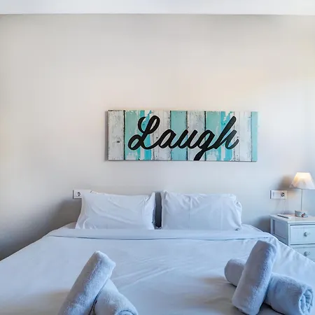 Amazing Terrace In The Center By Hello Homes 아파트 *