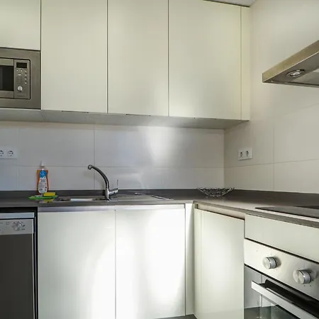 Amazing Terrace In The Center By Hello Homes 시체스