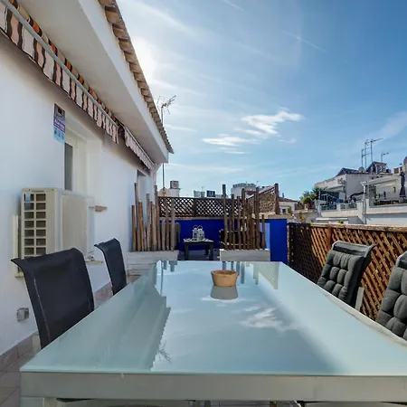 아파트 Amazing Terrace In The Center By Hello Homes