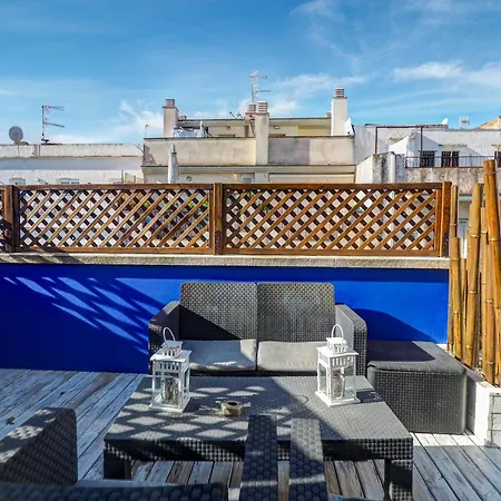 Amazing Terrace In The Center By Hello Homes Апартаменты