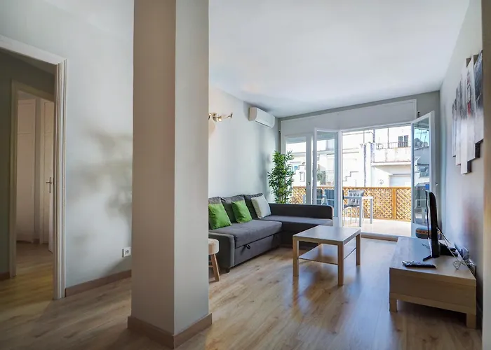 Amazing Terrace In The Center By Hello Homes *