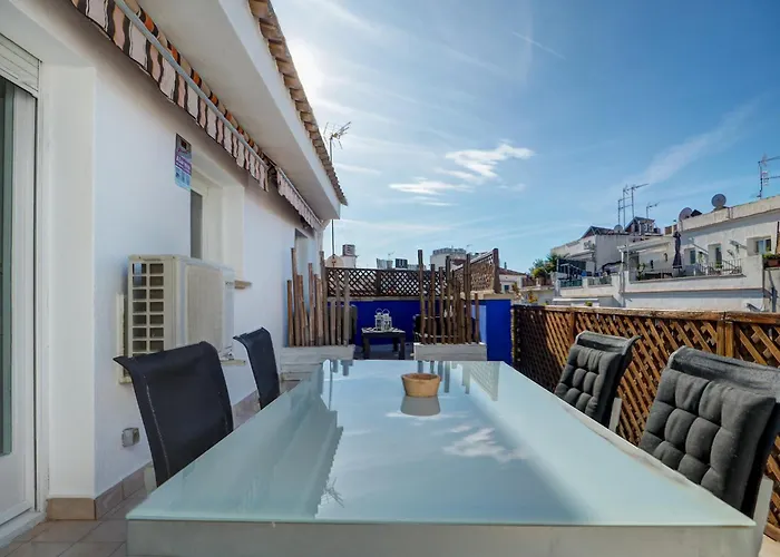 아파트 Amazing Terrace In The Center By Hello Homes